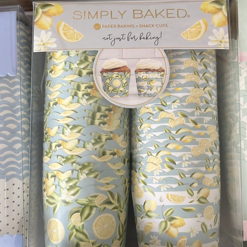 New, Baking Cups, 3 packs of 50 - Picture 4 of 5